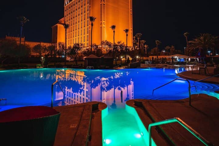 Pool 22 of 89