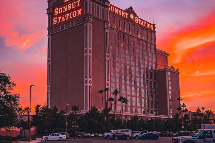 Hotel 88 of 89